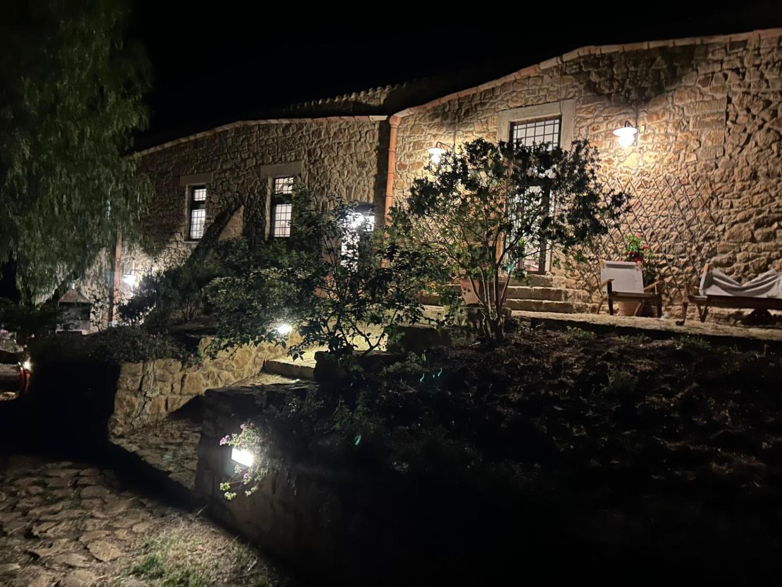 Le Case Di Cardellino - Agrispa Sclafani Exterior photo